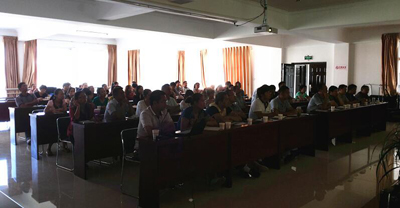 我所员工为X县卫生局审计及账务规范培训